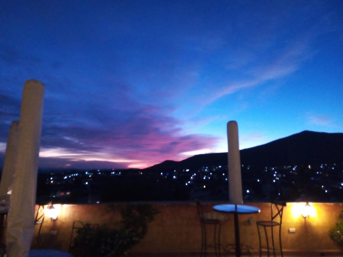 Hotel Villa Penasco Bernal Luaran gambar