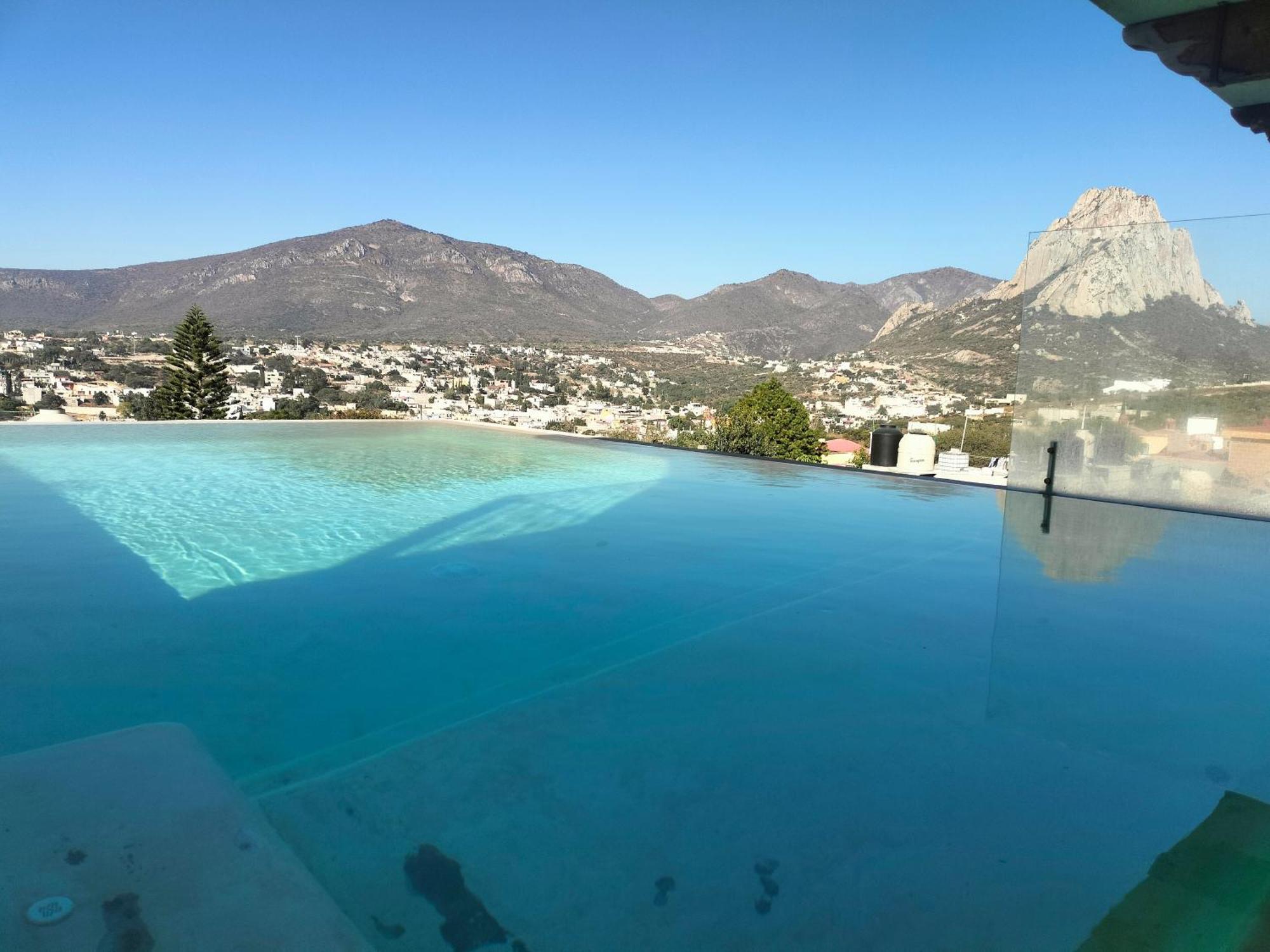 Hotel Villa Penasco Bernal Luaran gambar